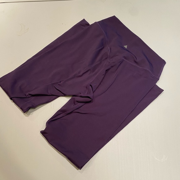 Balance Athletica Ascend Pant in Violet - Picture 4 of 7